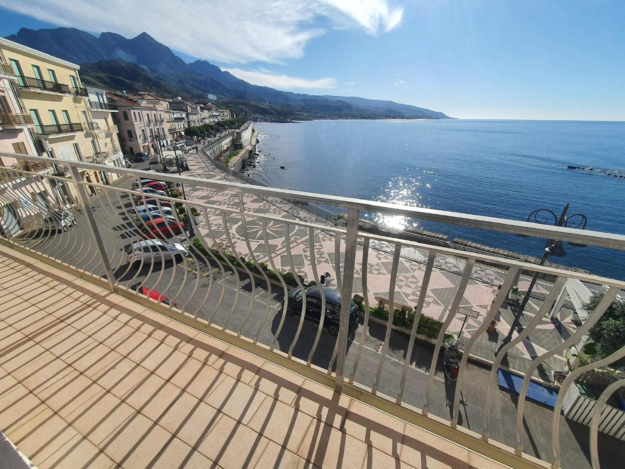 Il Molo Camere Per Vacanze Diamante Dış mekan fotoğraf